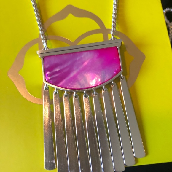 Kendra Scott pink mother of pear necklace - Picture 4 of 6